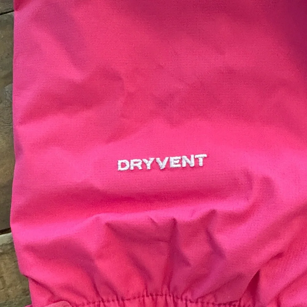 The North Face Kids Fuchsia and Black Raincoat - Picture 6 of 6